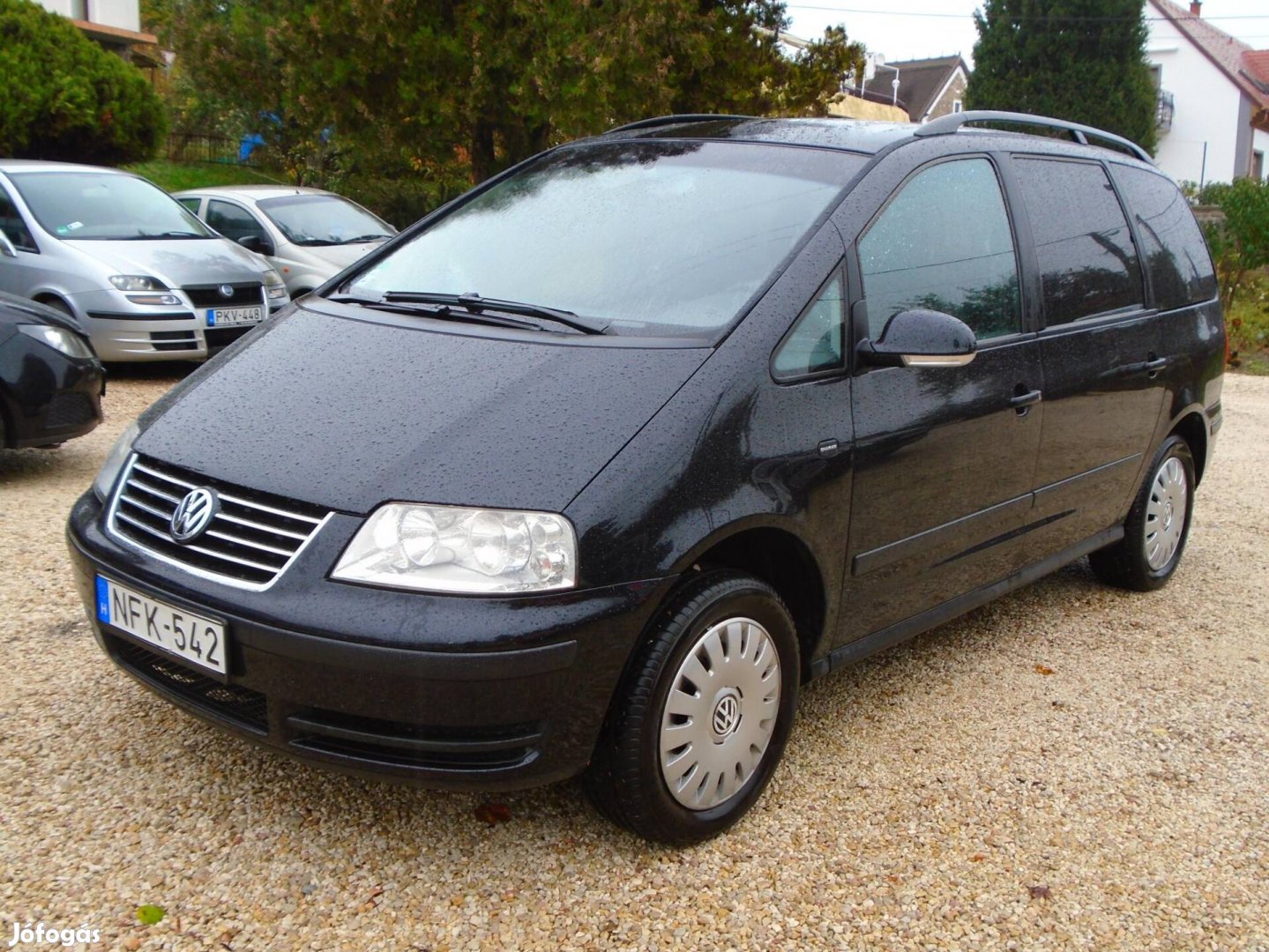 Volkswagen Sharan 2.0 2év műszakival kevés kilo...