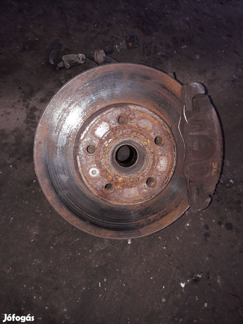 Volkswagen Sharan II Jobb Első Csonkállvány Kerékaggyal