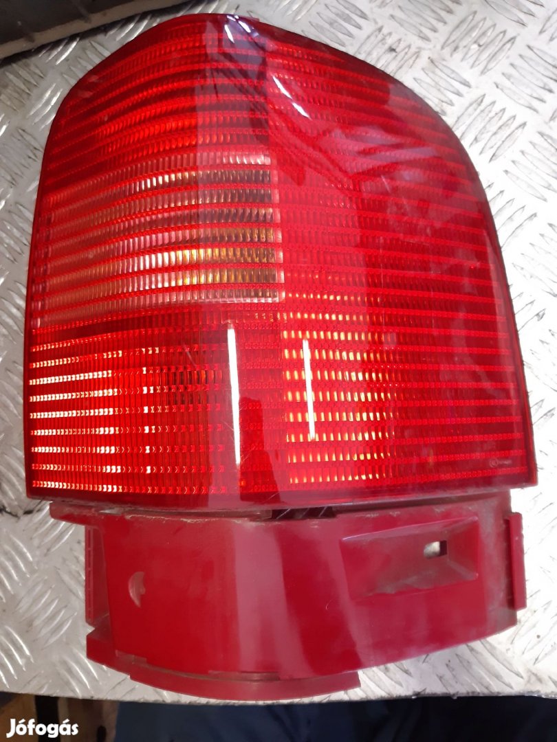 Volkswagen Sharan II Jobb Hátsó Lámpabúra