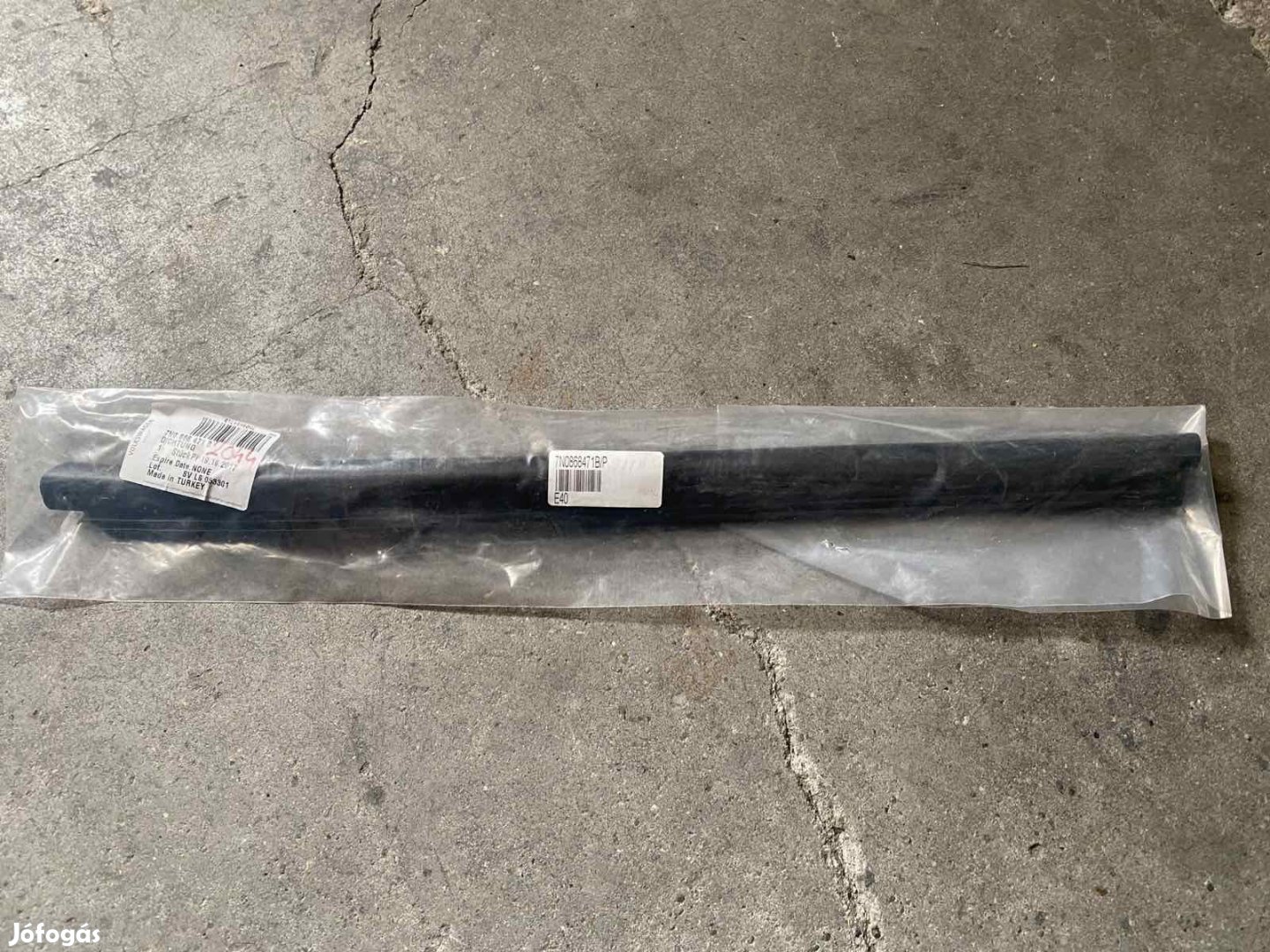 Volkswagen Sharan hátsó ajtó tömítés 7N0868471B eladó