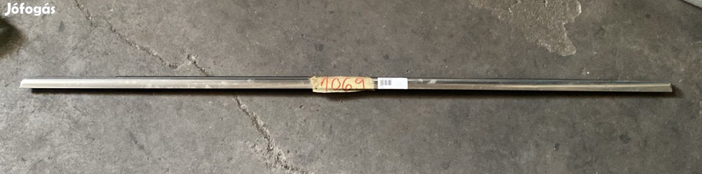 Volkswagen Sharan jobb hátsó ablaktömítő 7N0843470C eladó