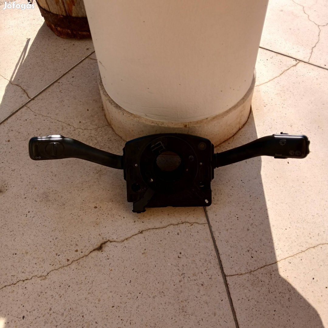 Volkswagen Sharan kormány kapcsoló