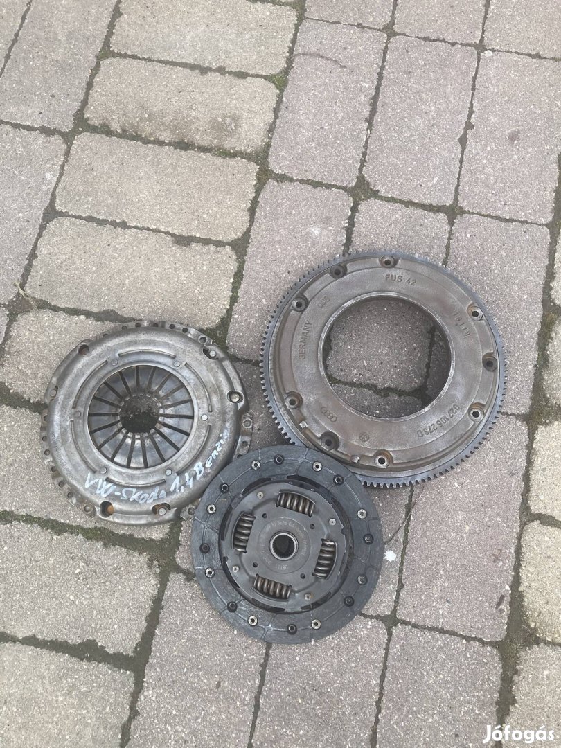 Volkswagen Skoda 1.4-es benzines komplett kuplung szett