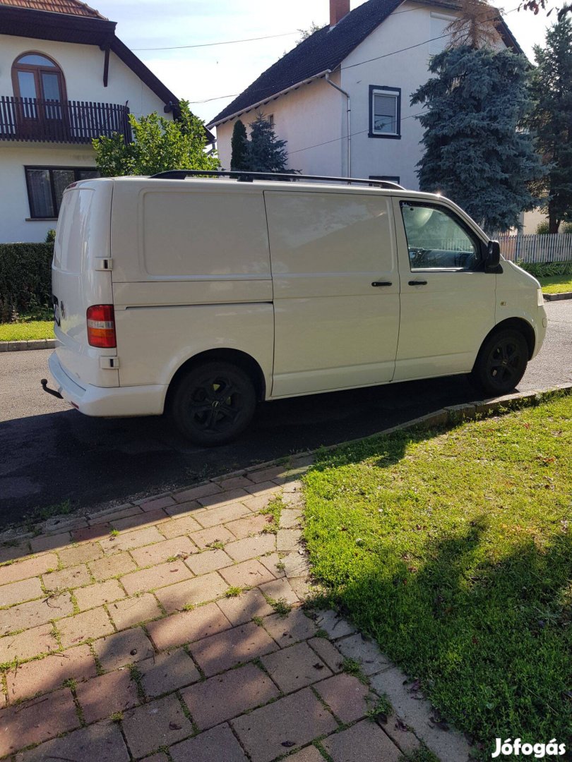 Volkswagen T5