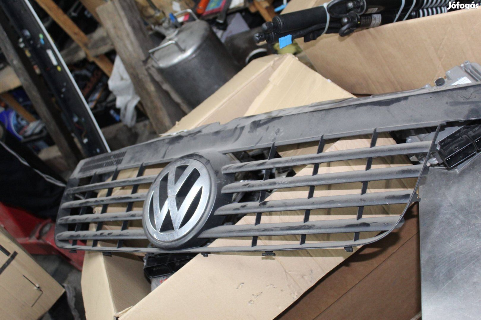 Volkswagen T5 Transporter 2003-2015 hűtőrács 7H0853653