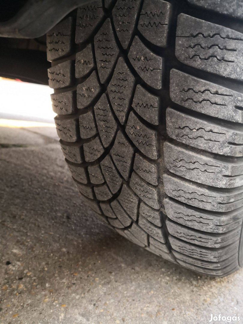 Volkswagen T5 - T6 215/60R17 C téligumi