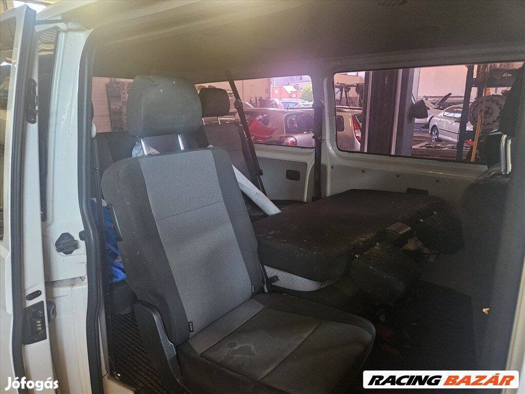 Volkswagen T6 Transporter , caravelle komplett hátsó beltér