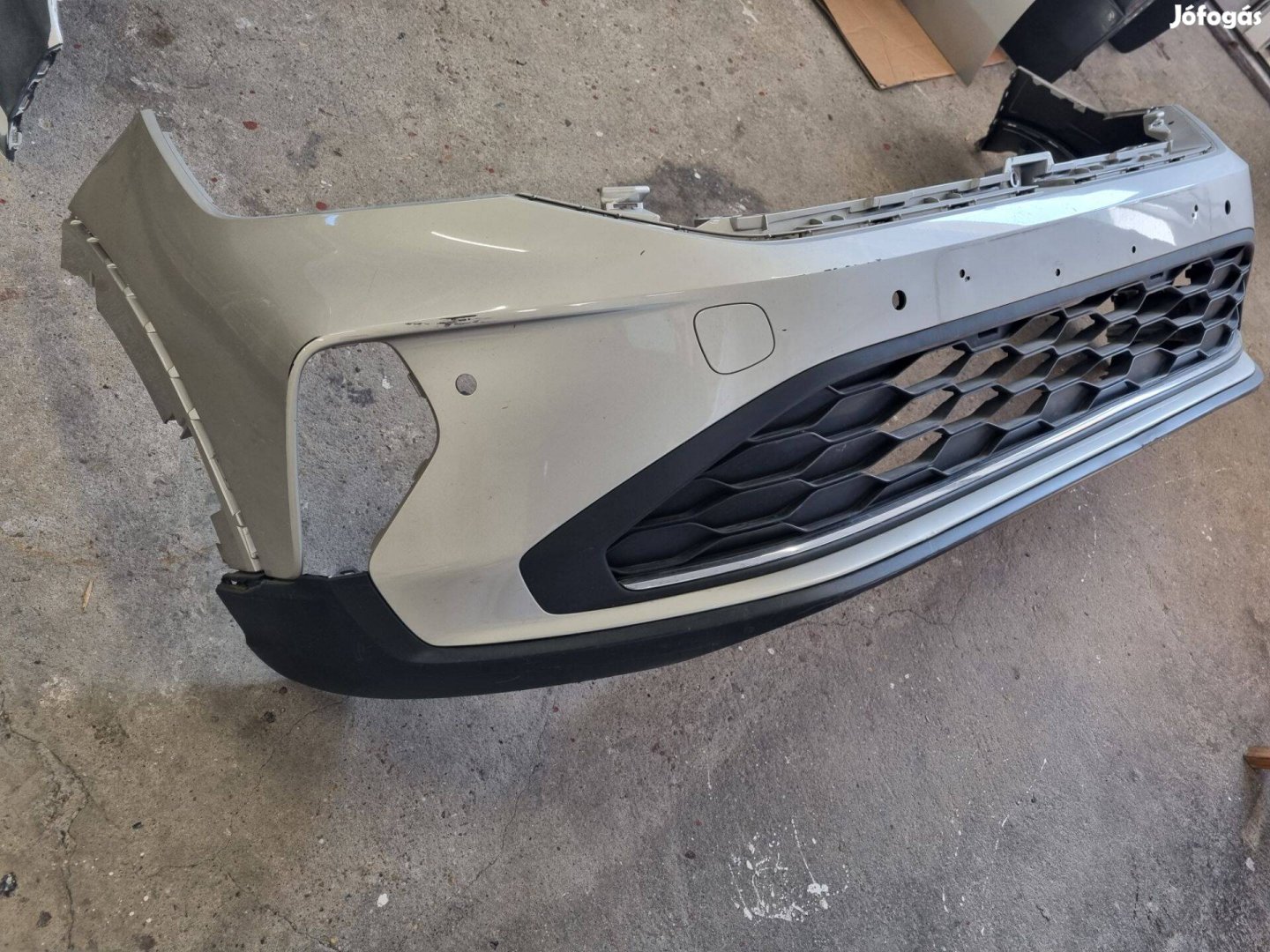 Volkswagen Taigo első lökhárító 2G7807221C