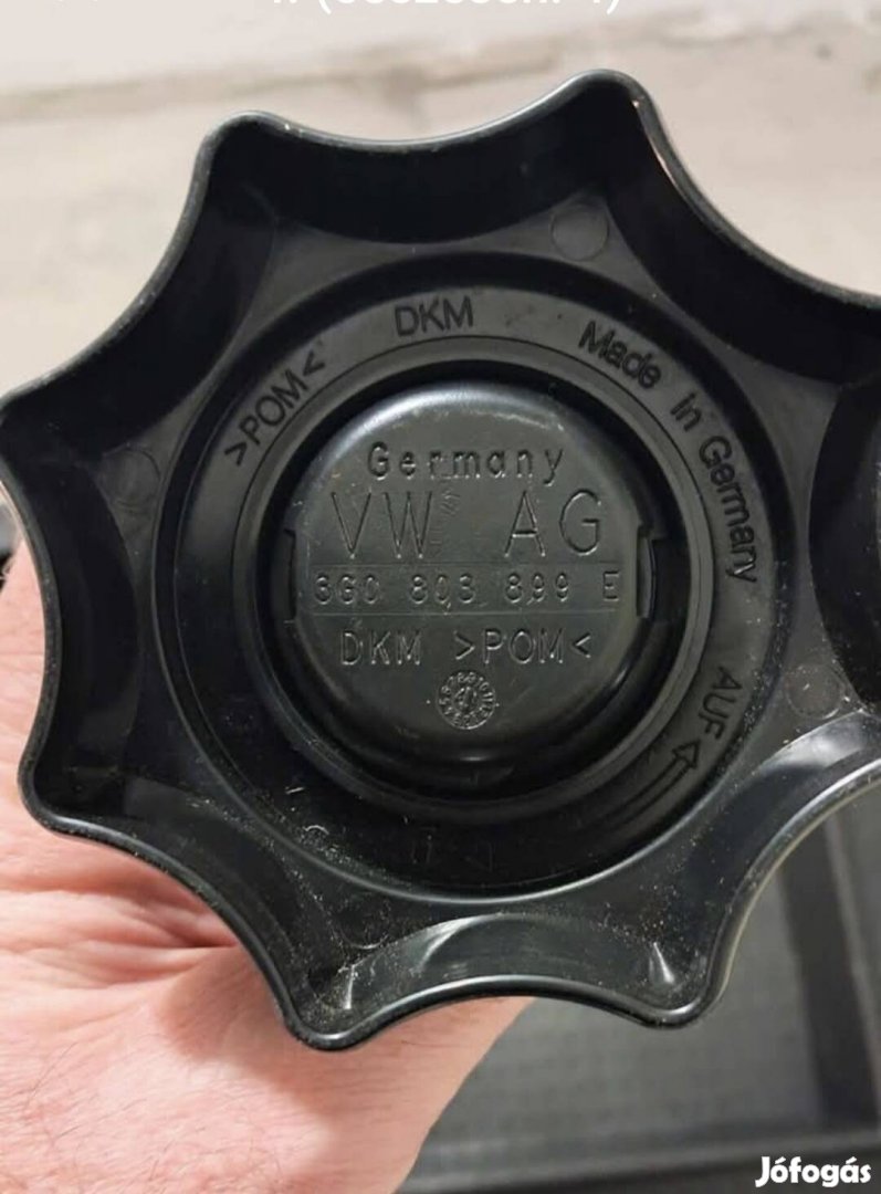 Volkswagen Tiguan Allspace 2017- defektjavítós tároló.