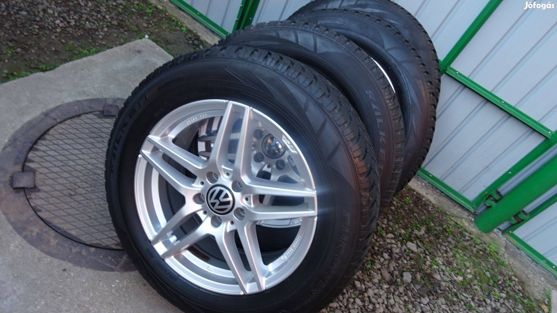 Volkswagen Tiguan alufelni + 215/65r17 Falken téligumi 7,5 mm!