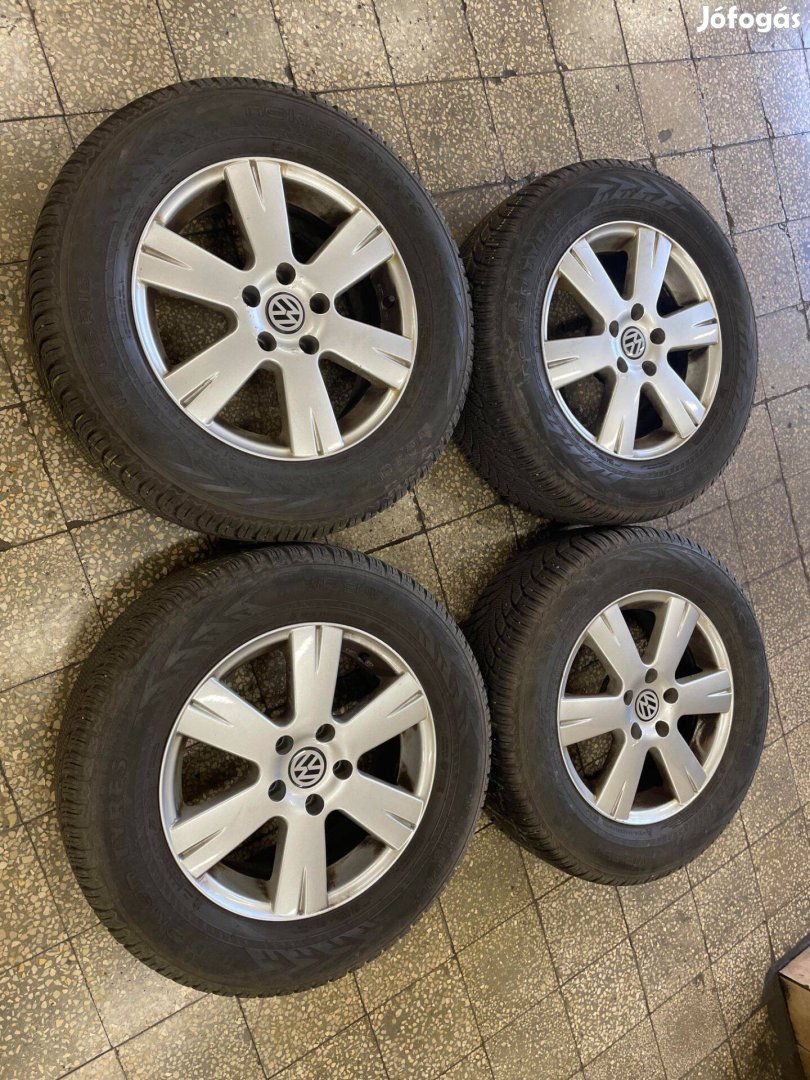 Volkswagen Tiguan alufelni szett téli gumival