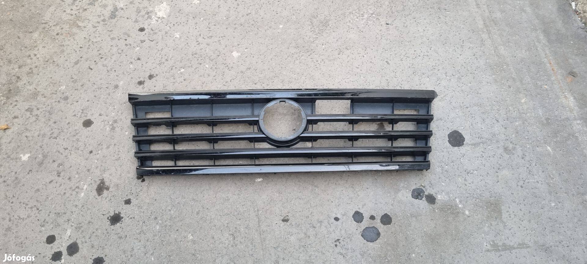 Volkswagen Touareg 2018- R-Line hűtőrács díszrács 760853651K