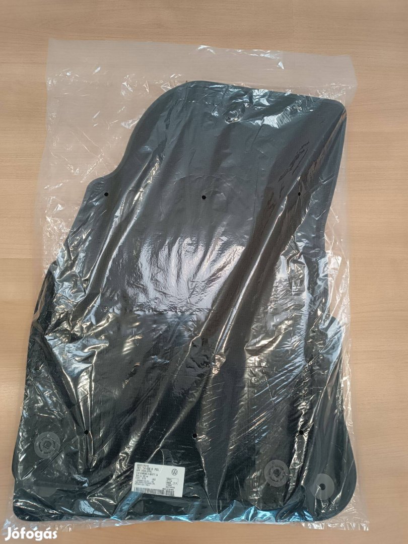 Volkswagen Touareg 2024 szövet szőnyeg garnitúra új