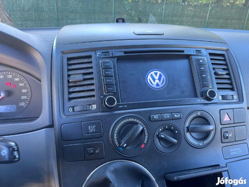 Volkswagen Touareg, T5, Multimédia Android GPS Rádió Tolatókamerával
