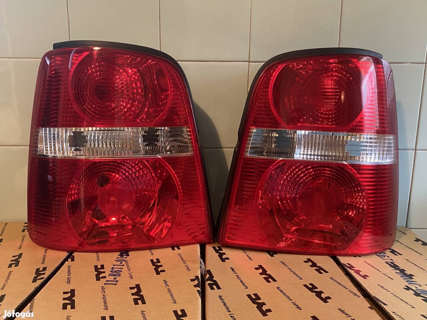 Volkswagen Touran 1T1 Új hátsó lámpa