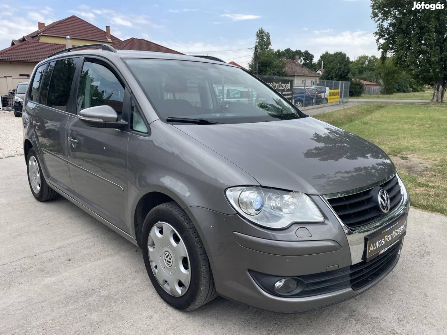 Volkswagen Touran 1.4 TSi Conceptline DSG // Te...
