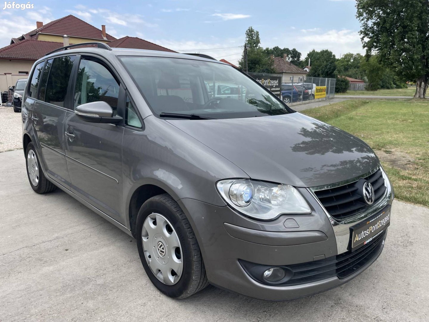 Volkswagen Touran 1.4 TSi Conceptline DSG // Te...