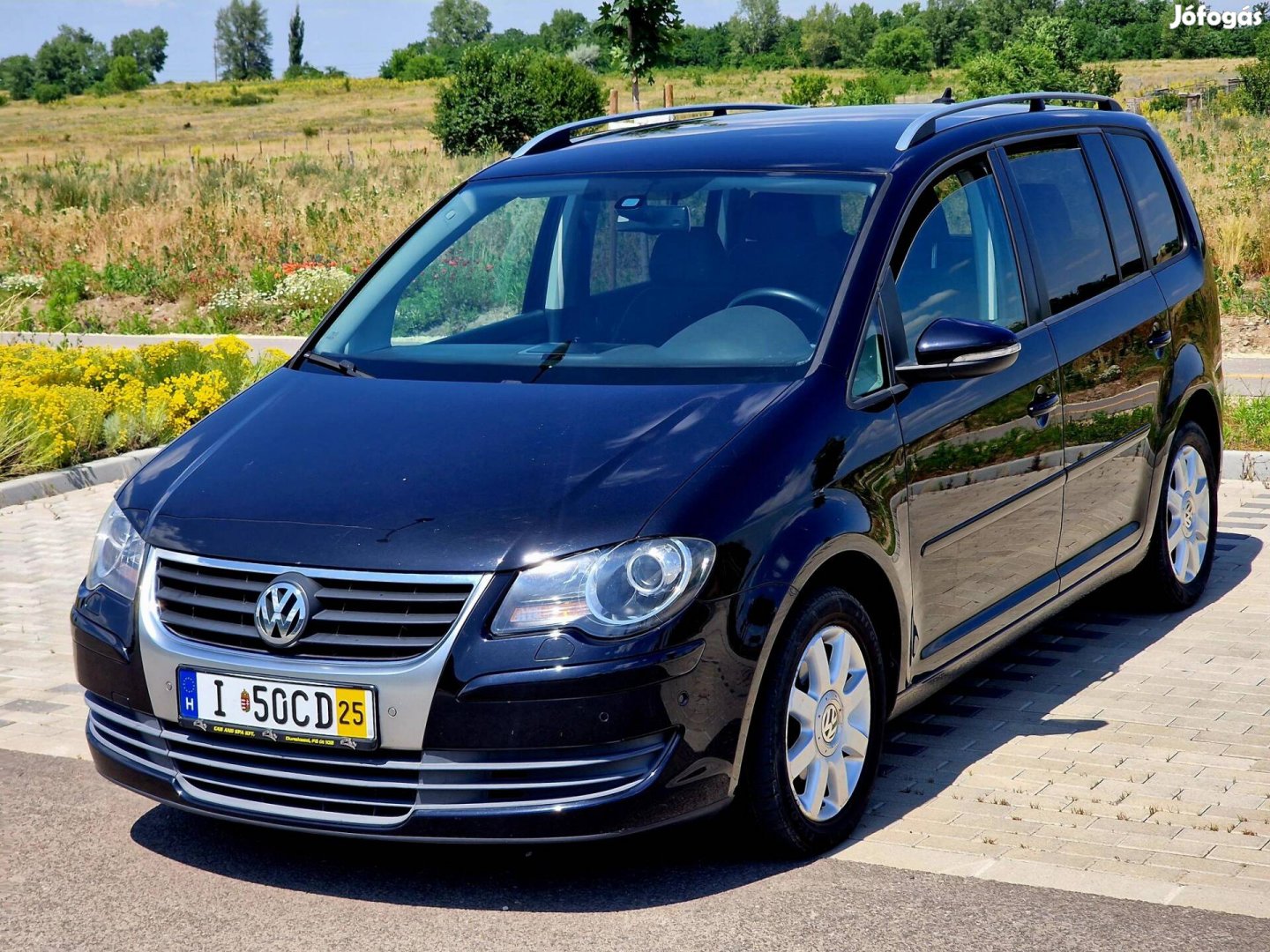 Volkswagen Touran 1.4 TSi Trendline Navi-RADAR-...