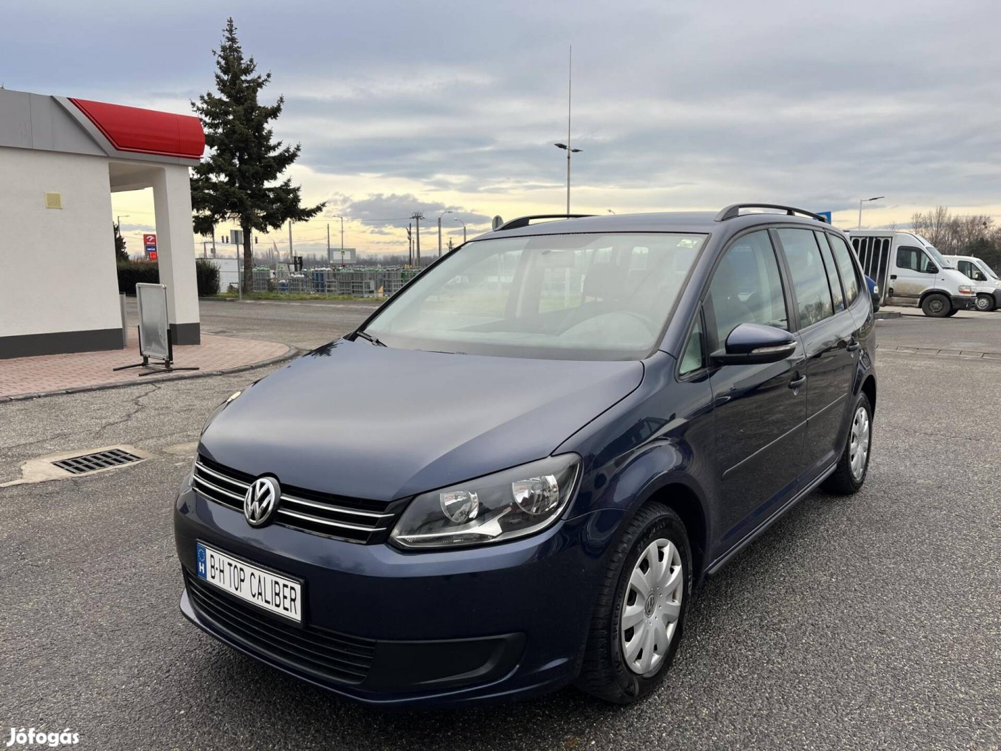 Volkswagen Touran 1.6 CR TDI Trendline igazolt...