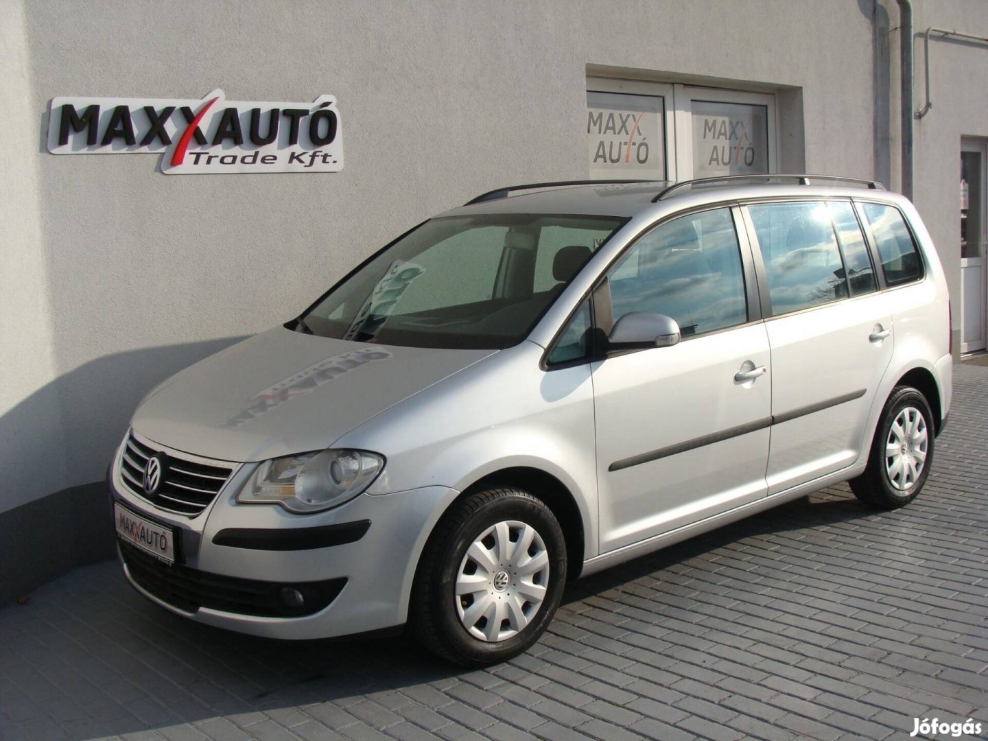 Volkswagen Touran 1.6 Conceptline Tempomat+Tola...