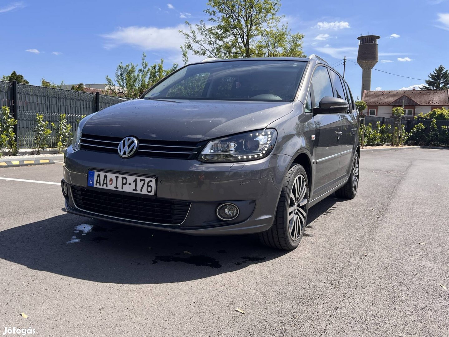 Volkswagen Touran 1.6 Crtdi, DSG (7személy)
