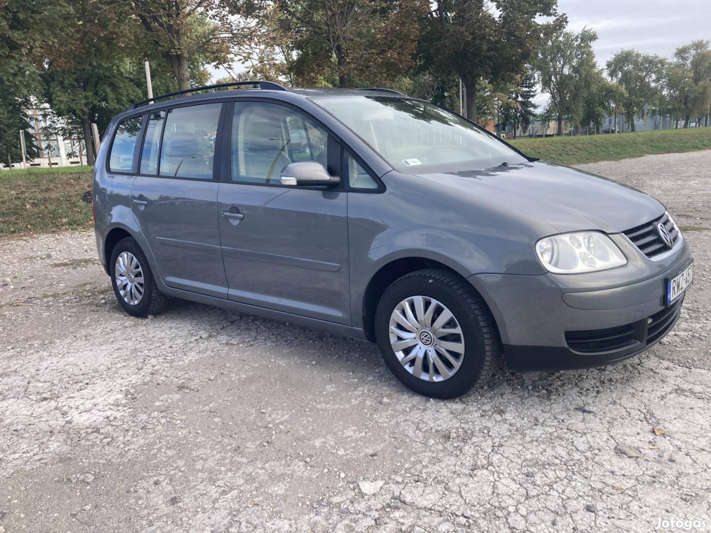 Volkswagen Touran 1.6 FSI