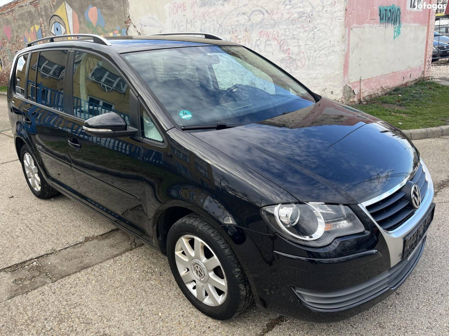 Volkswagen Touran 1.6 Trendline Ülésfűtés. 7 ül...