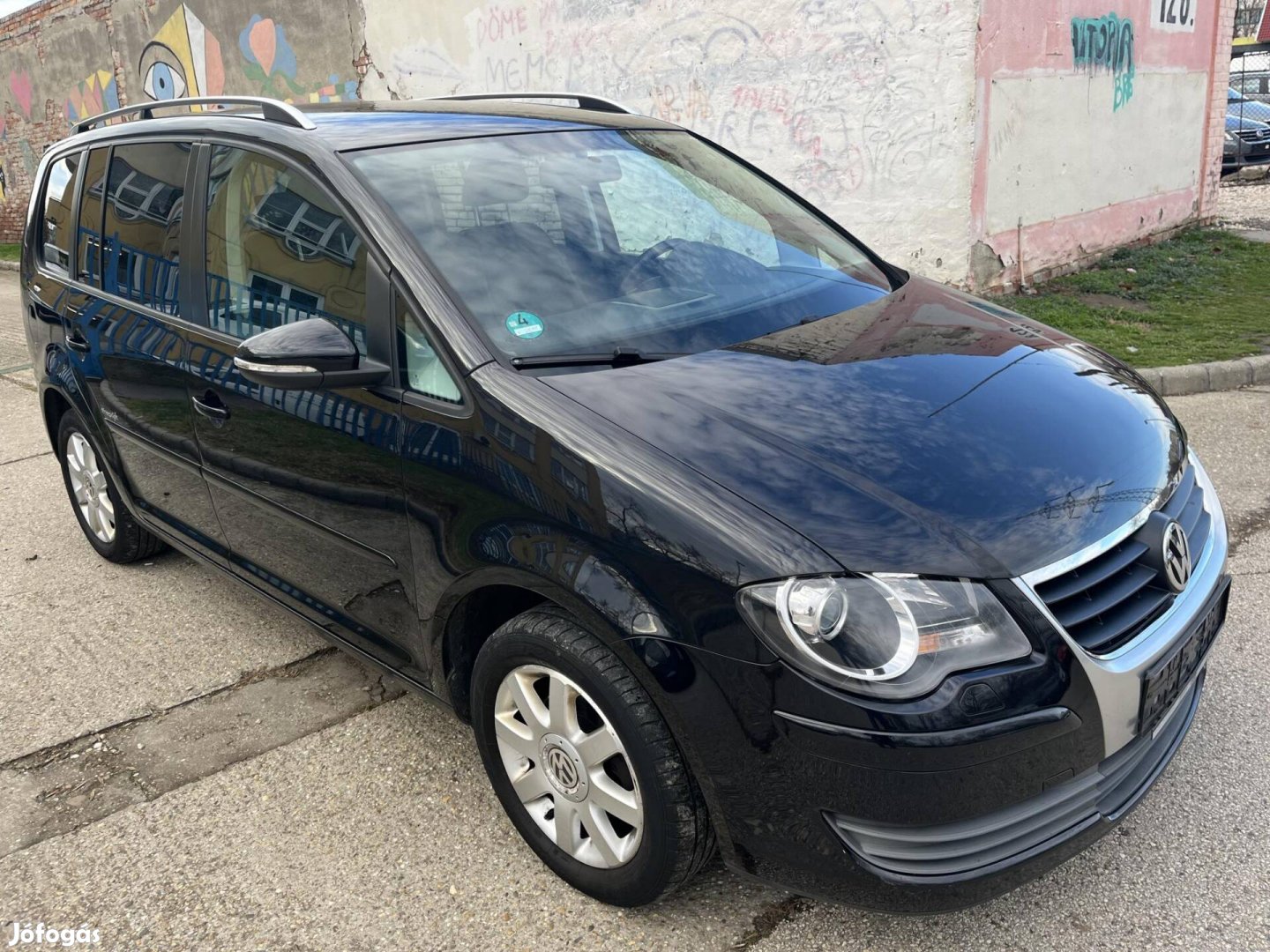 Volkswagen Touran 1.6 Trendline Ülésfűtés. 7 ül...