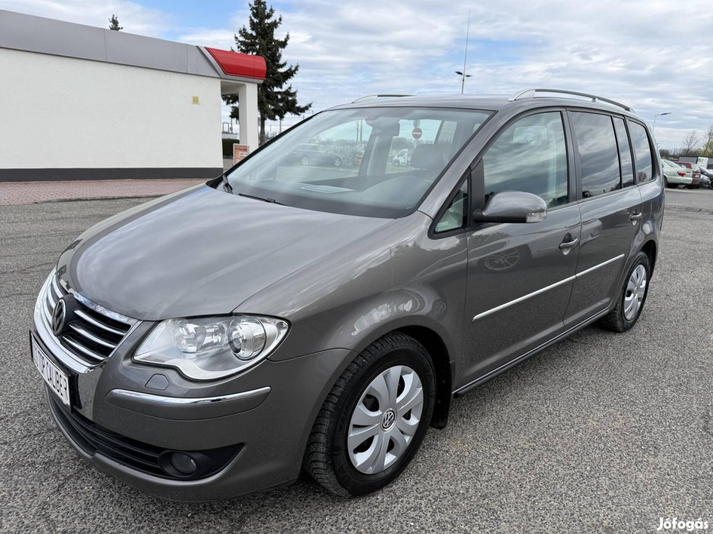 Volkswagen Touran 1.9 PD TDi Highline igazolt 1