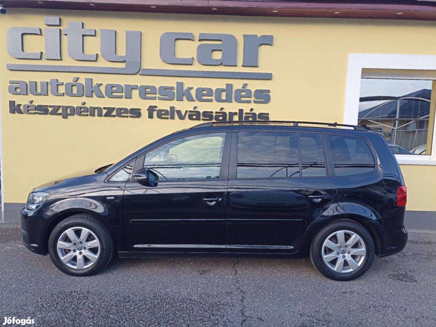 Volkswagen Touran 2.0 CR TDI Comfortline Panorá...