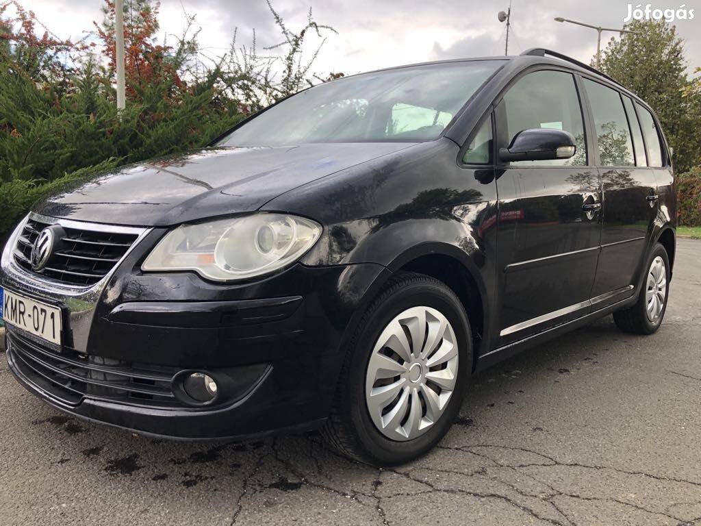 Volkswagen Touran Cross1.4 TSi DSG