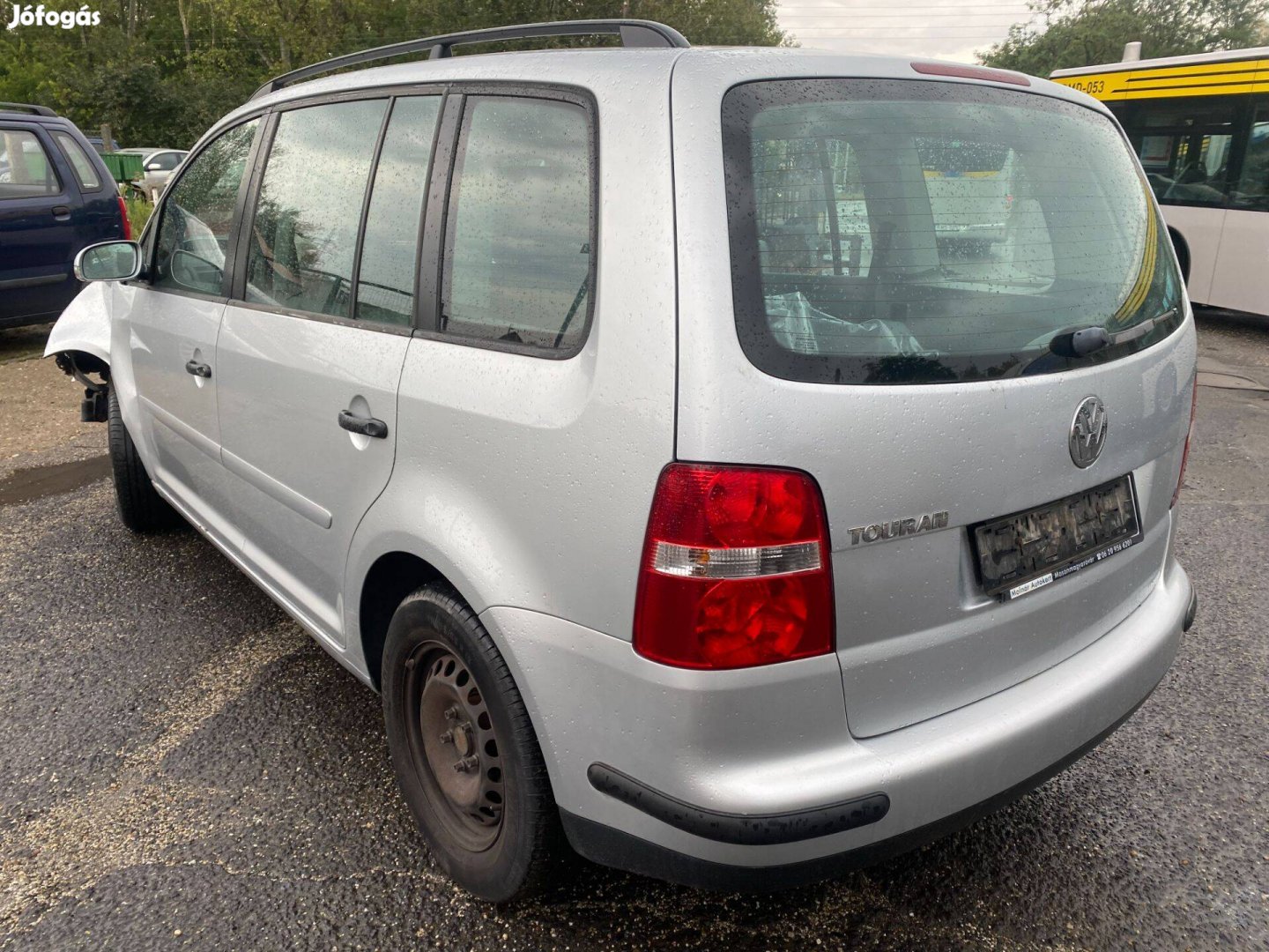 Volkswagen Touran (2005) 1.6i BGU Alkatrészek #M1575