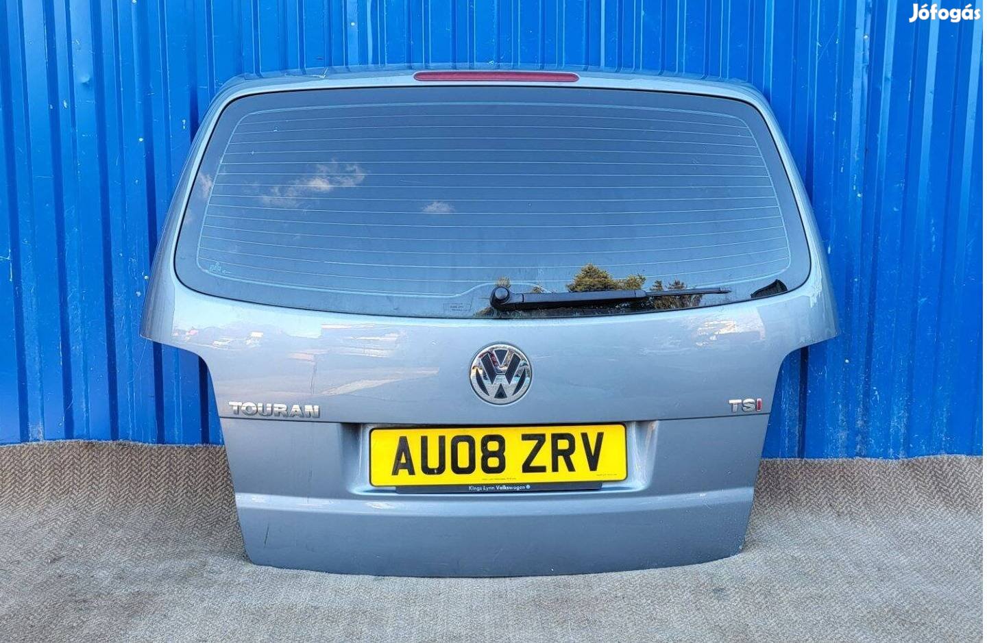 Volkswagen Touran csomagtér ajtó korrózió mentes