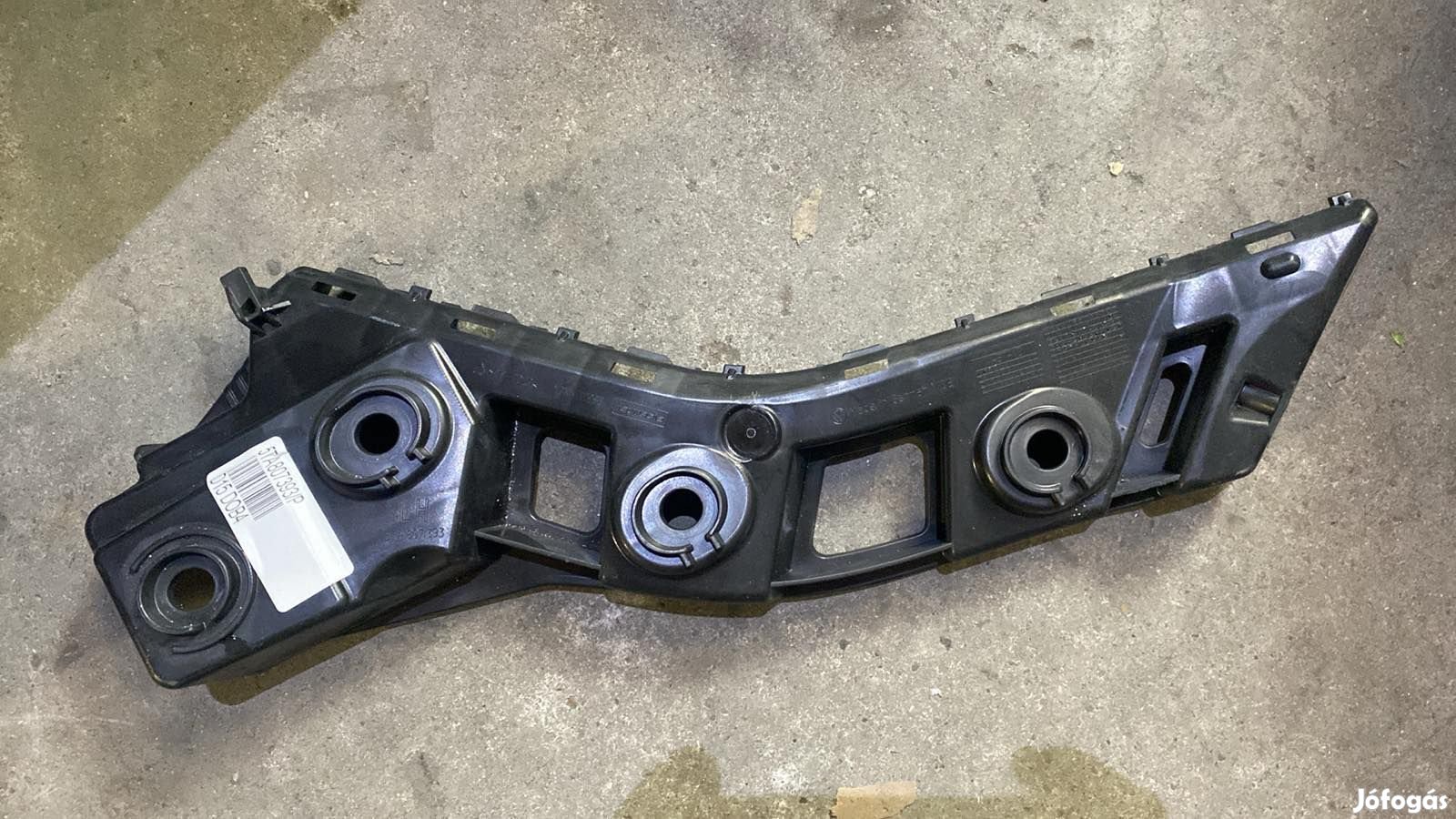 Volkswagen Touran lökhárító tartó 5TA807393 eladó