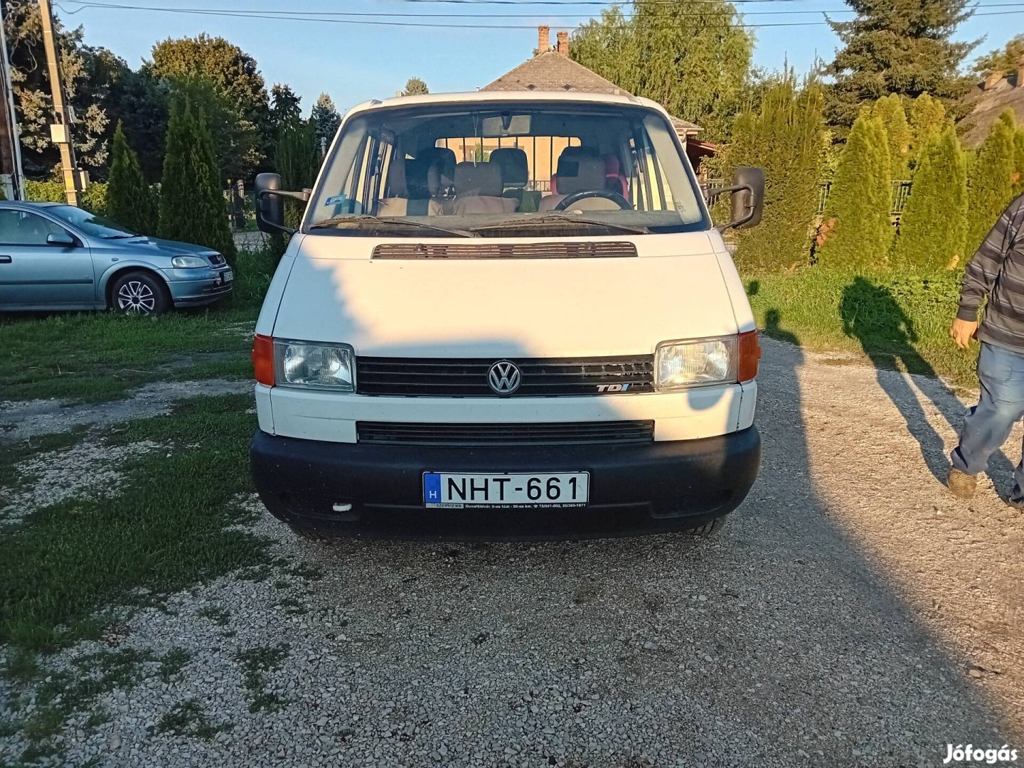 Volkswagen Transporter 2.4 Diesel platós 