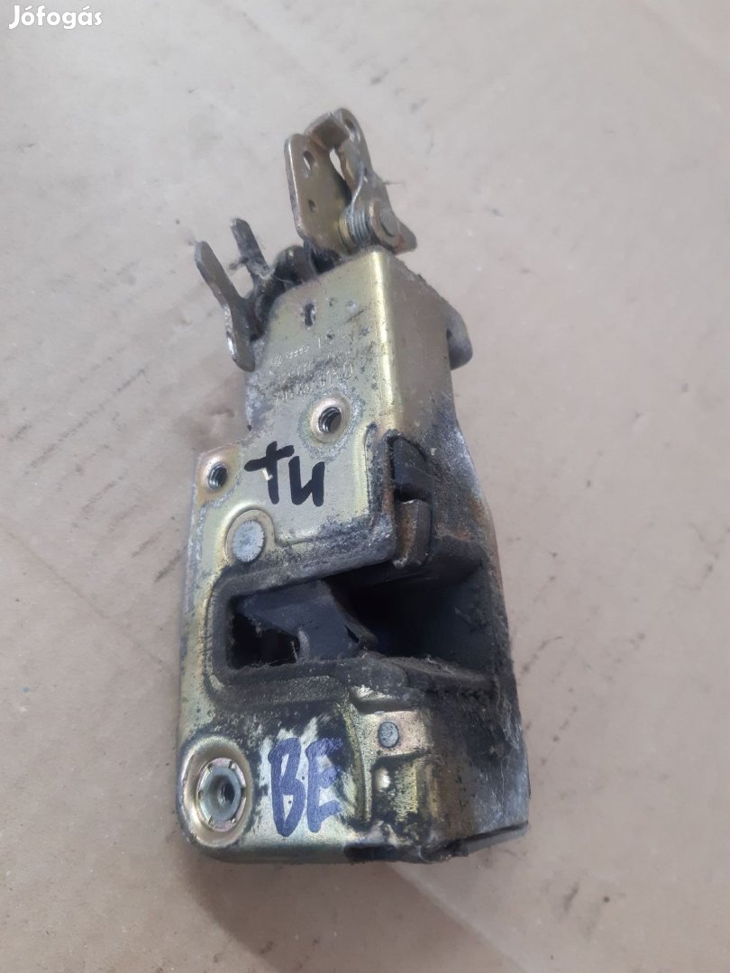 Volkswagen Transporter T4 91-03 Bal Első Ajtó Zárszerkezet