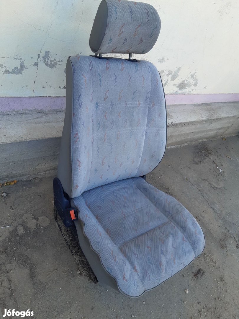Volkswagen Transporter T4 91-03 Bal Első Ülés