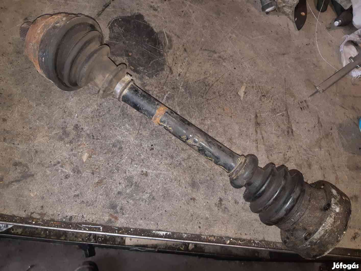 Volkswagen Transporter T4 91-03 Első Féltengely