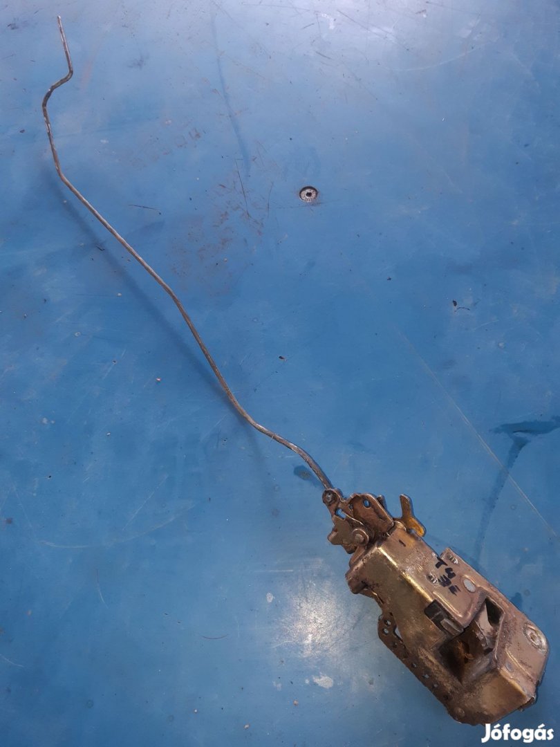 Volkswagen Transporter T4 91-03 Jobb Első Ajtó Zárszerkezet