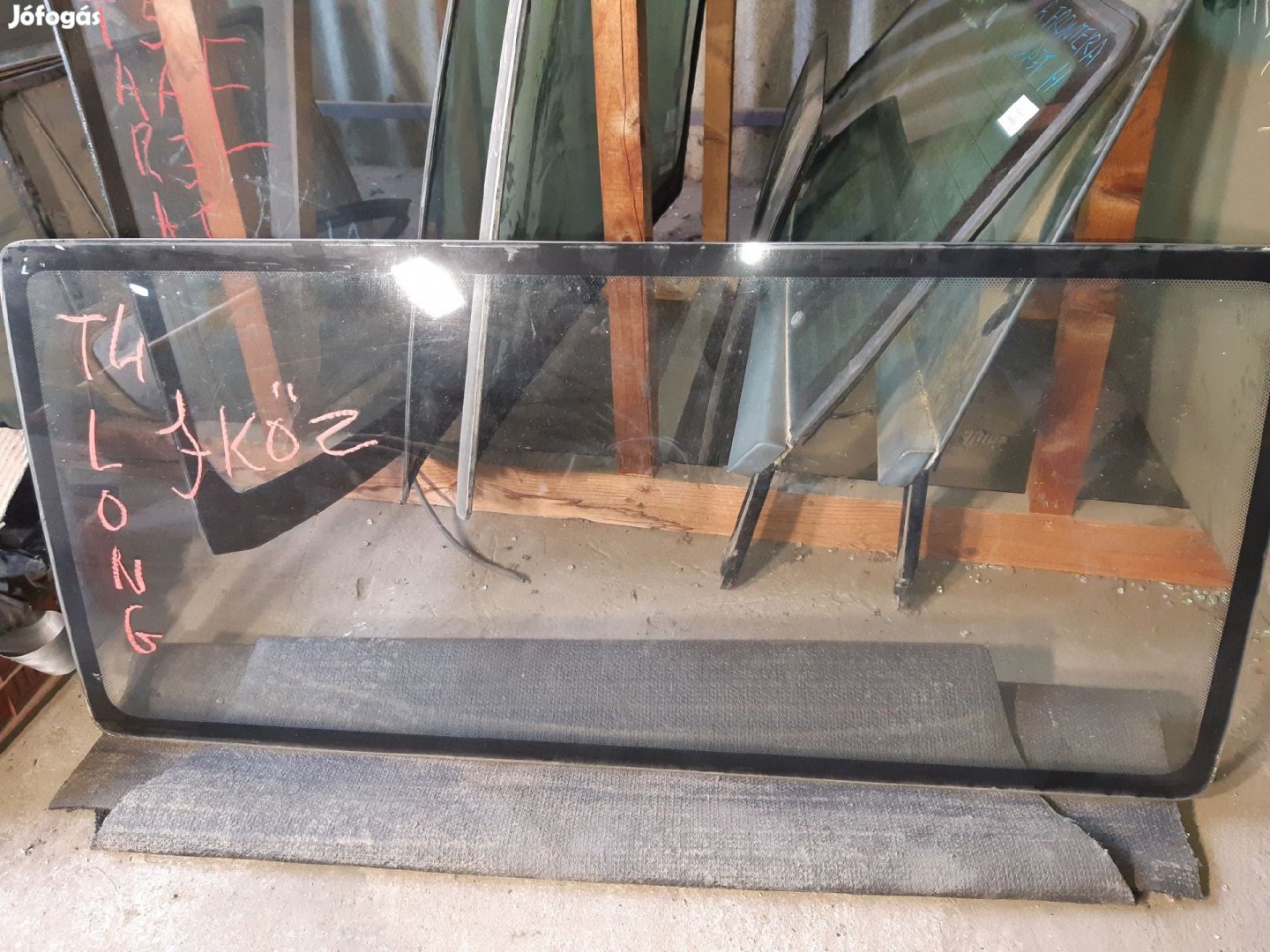 Volkswagen Transporter T4 91-03 Jobb Tolóajtó Ablaküveg