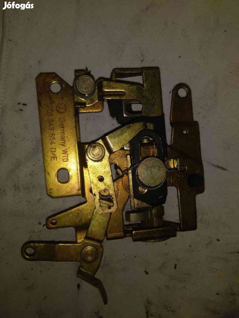 Volkswagen Transporter T4 91-03 Jobb Tolóajtó Zárszerkezet