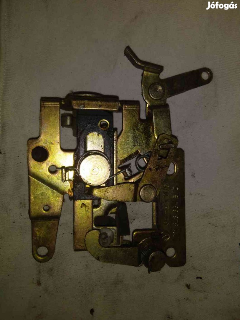 Volkswagen Transporter T4 91-03 Jobb Tolóajtó Zárszerkezet