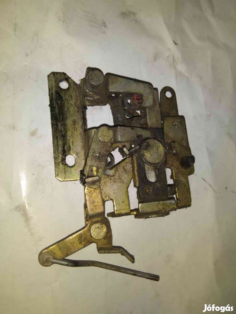 Volkswagen Transporter T4 91-03 Jobb Tolóajtó Zárszerkezet