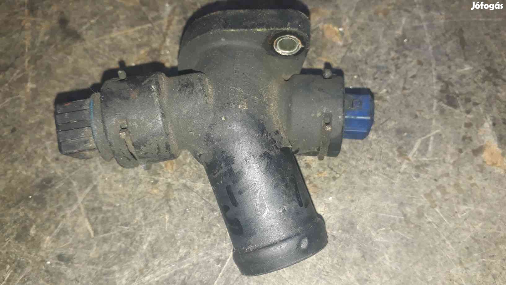 Volkswagen Transporter T4 91-03 Termosztátház Víz