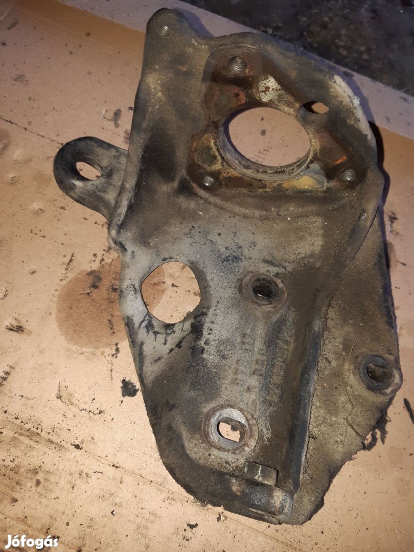 Volkswagen Transporter T4 91-96 Adagoló Tartó Bak