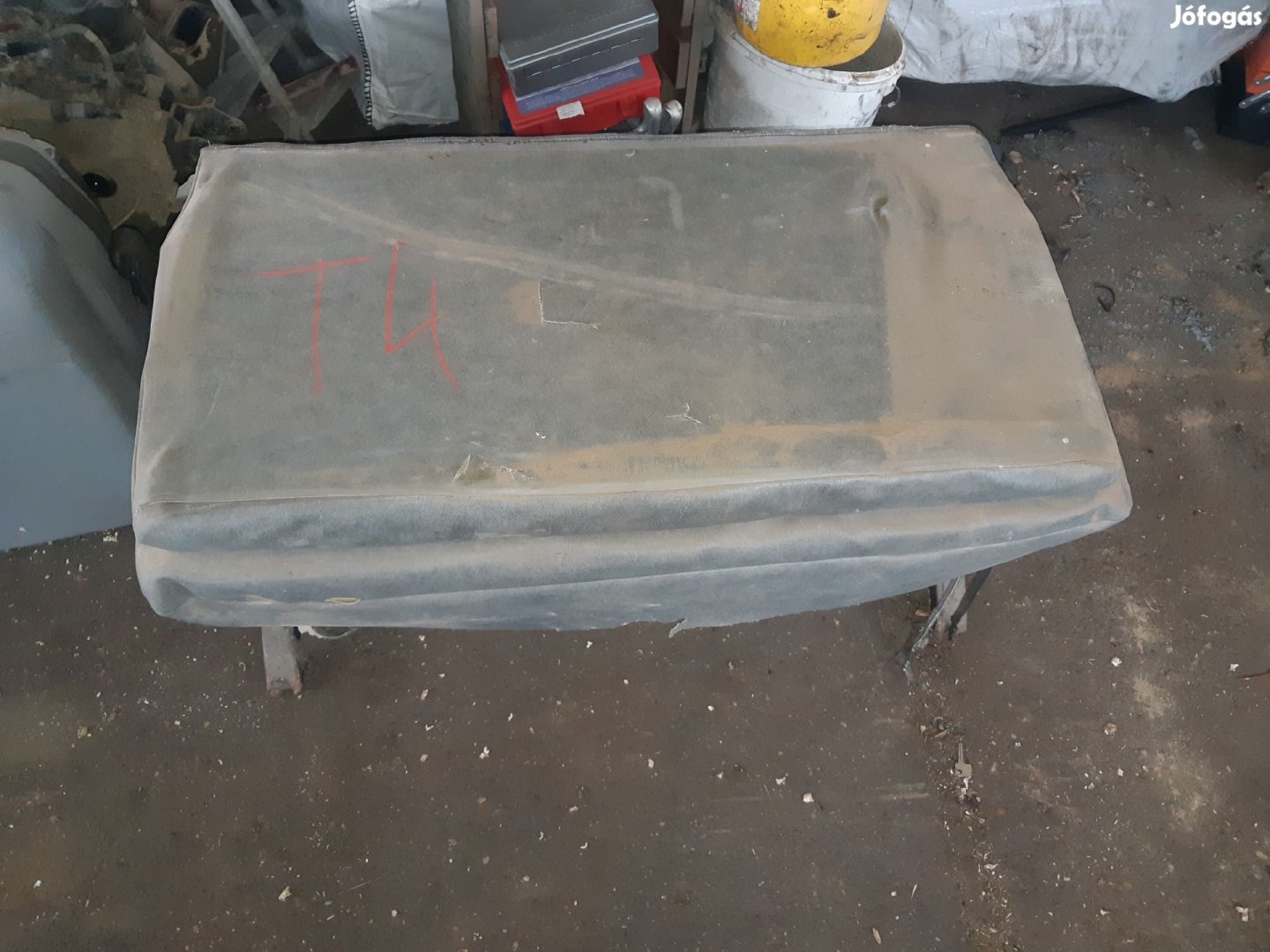 Volkswagen Transporter T4 91-96 Hátsó Középső Ülés