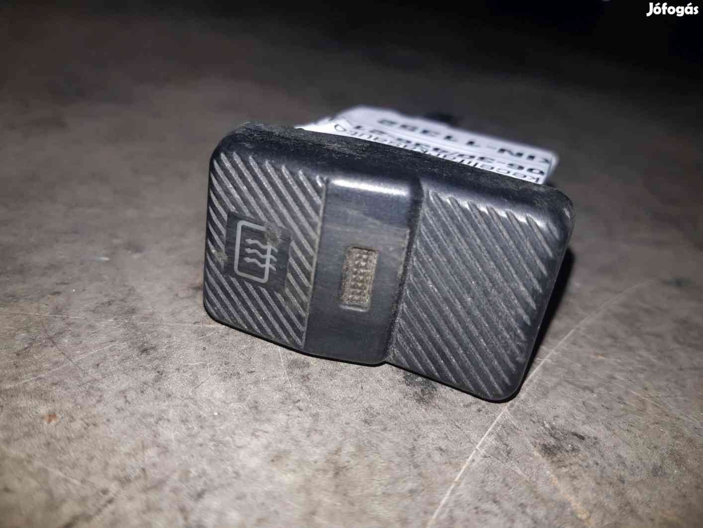 Volkswagen Transporter T4 91-96 Hátsó Szélvédőfűtés Kapcsoló