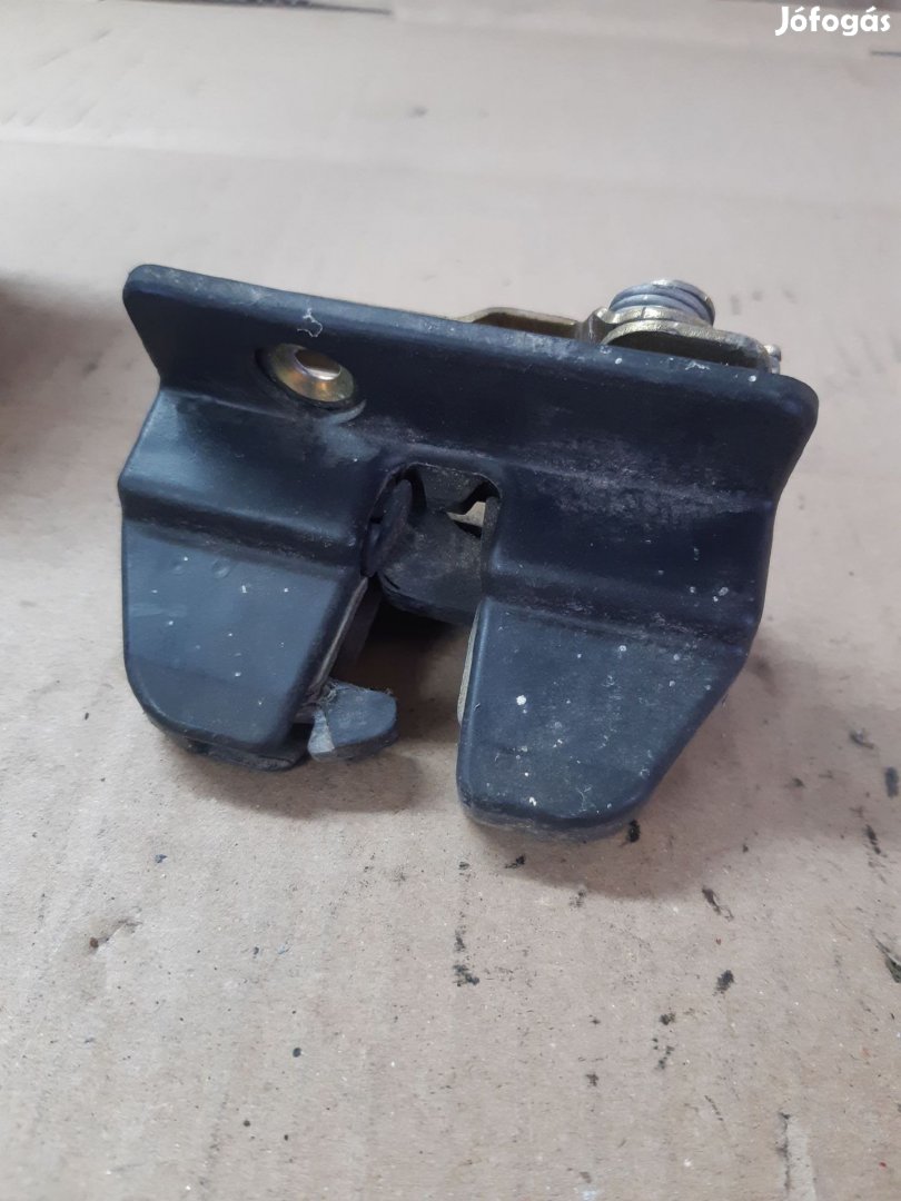 Volkswagen Transporter T4 96-03 Csomagtérajtó Zár