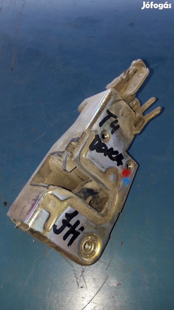 Volkswagen Transporter T4 96-03 Jobb Hátsó Ajtó Zárszerkezet