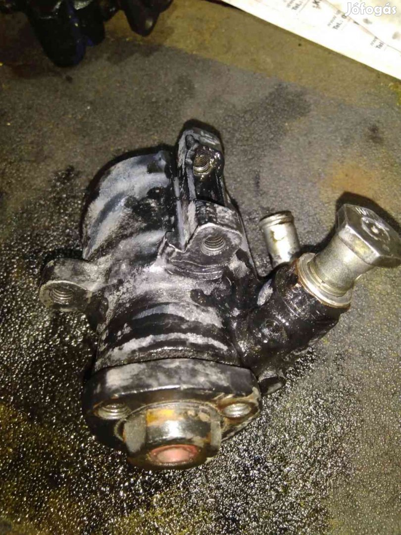 Volkswagen Transporter T4 96-03 Kormányszervó Szivattyú